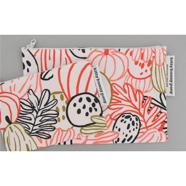 Vegetables Pouch Jennifer Bouron M